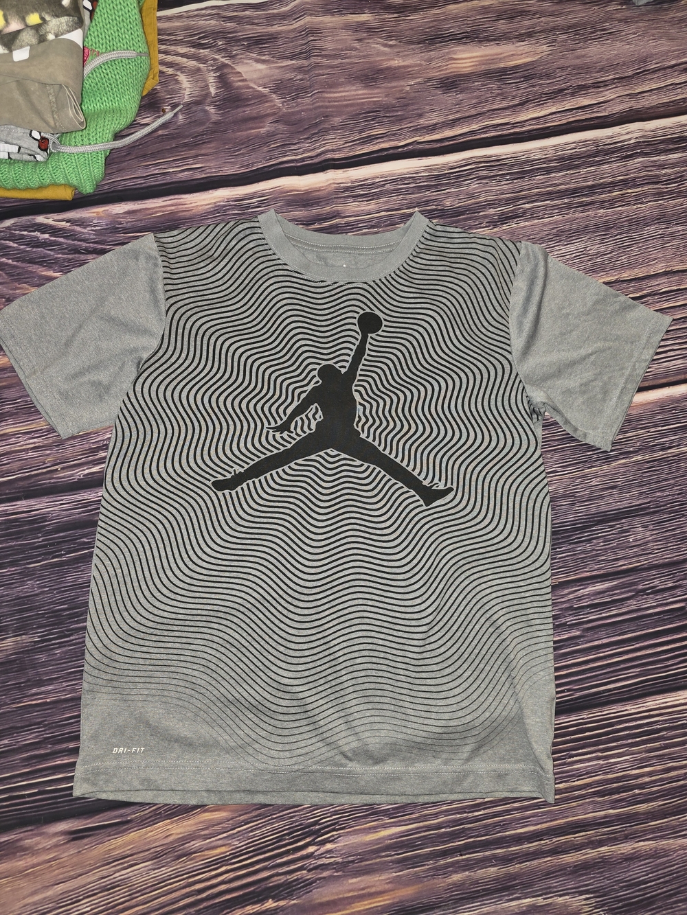 Nike Jordan Boys' Gray Graphic Dri-FIT Tee